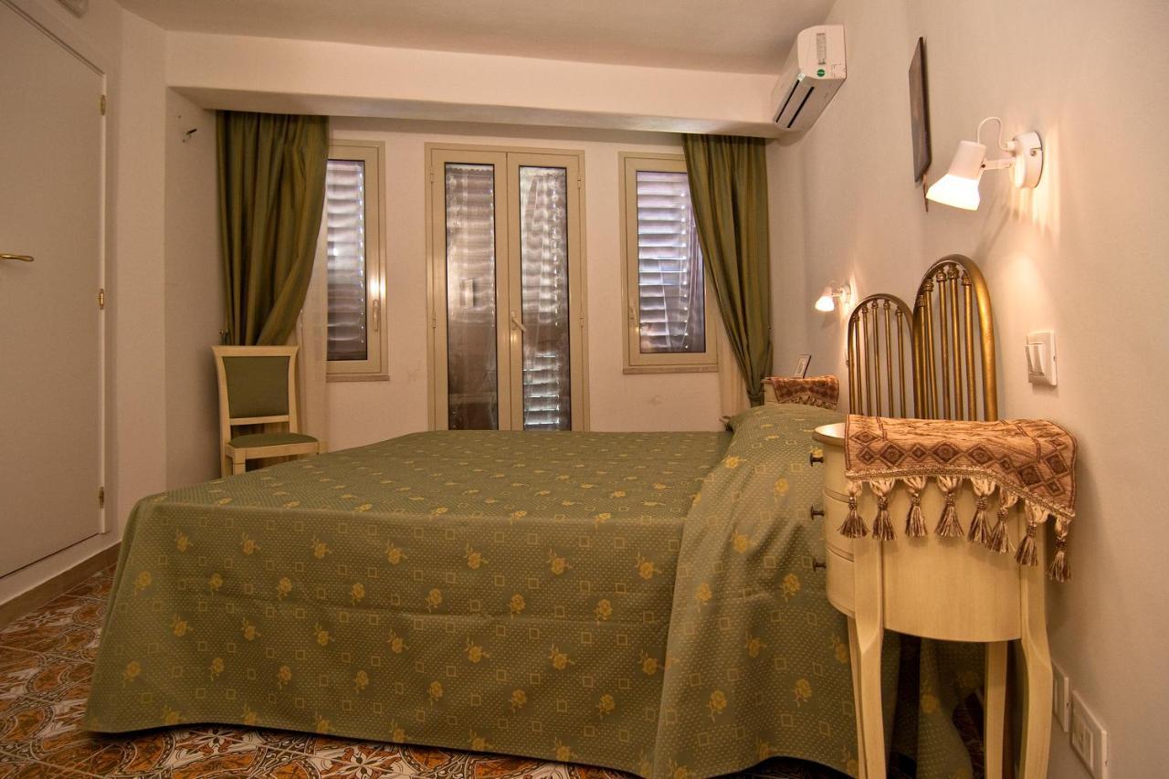 B&B U Palmentu Taormina Exterior foto