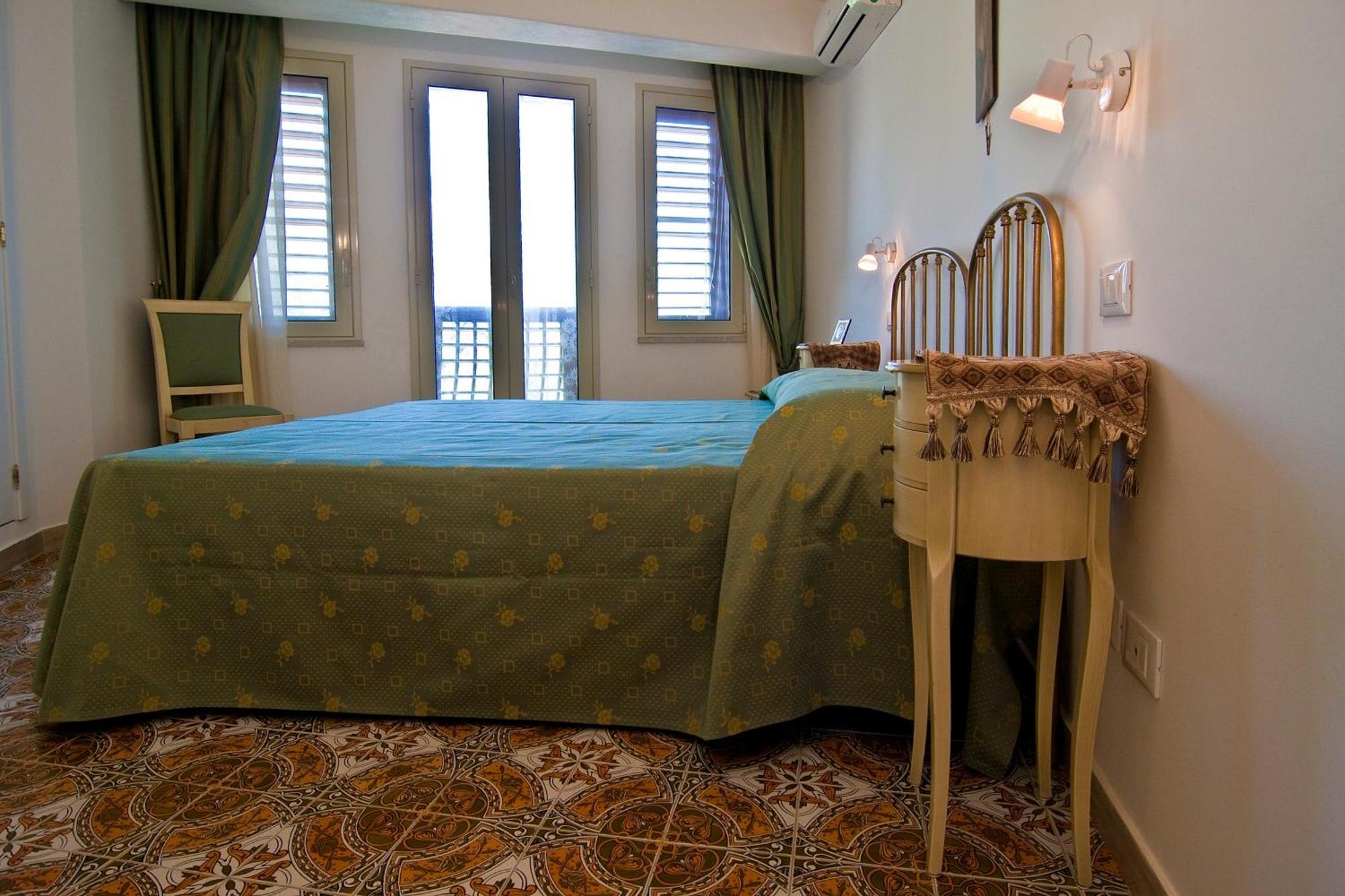 B&B U Palmentu Taormina Exterior foto