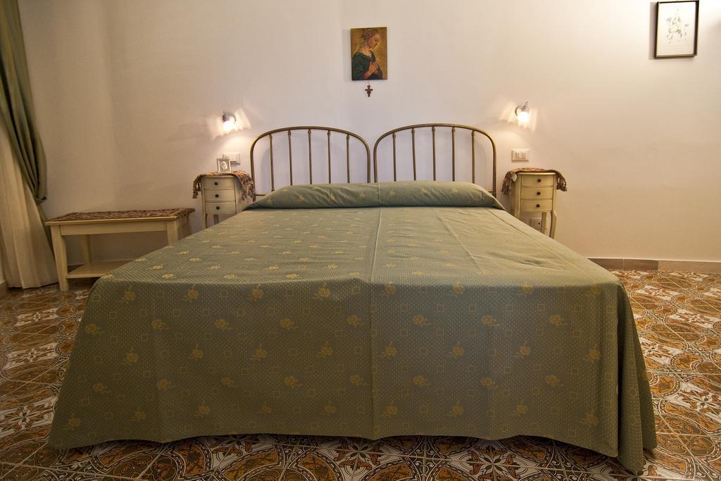 B&B U Palmentu Taormina Exterior foto